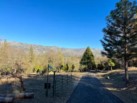 32693 Road 222, North Fork, CA 93643