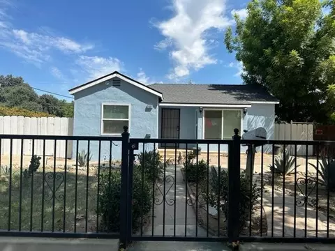 3007 E Normal Ave, Fresno, CA 93703
