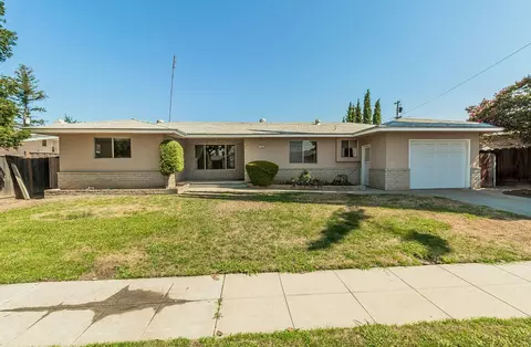 1914 W Andrews Ave, Fresno, CA 93705