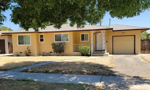 3958 N Lafayette Ave, Fresno, CA 93705