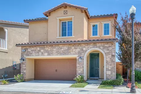 578 N Elise Ln, Fresno, CA 93727