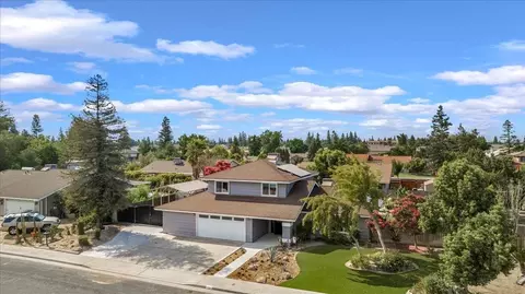 232 W Tenaya Ave, Clovis, CA 93612