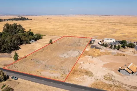 1 Anaconda, Madera, CA 93636