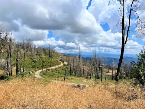 36889 Glenwood Ln, Shaver Lake, CA 93664