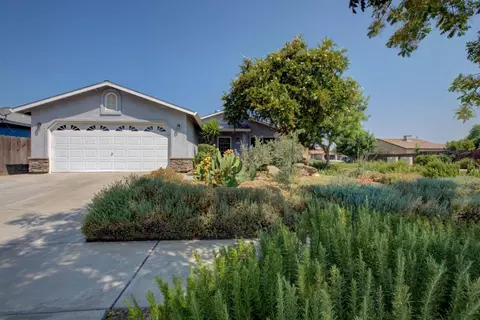 15 La Purisima, Merced, CA 95348