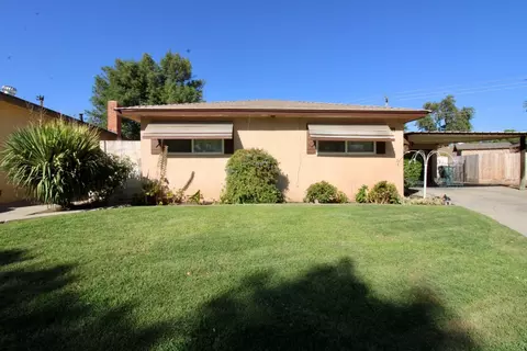1538 N Fine Ave, Fresno, CA 93727