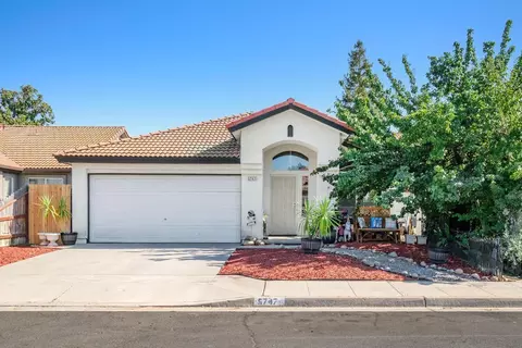 5747 W Sample Ave, Fresno, CA 93722