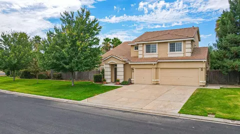 12210 Pheasant Run Blvd, Chowchilla, CA 93610