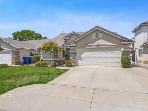 10273 N Recreation Ave, Fresno, CA 93730