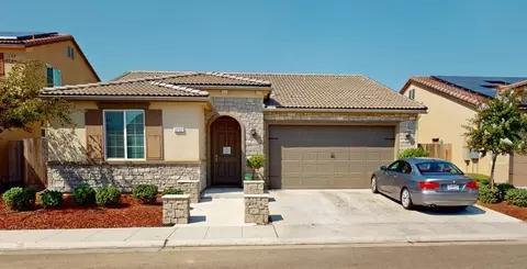 3767 Saginaw Ave, Clovis, CA 93619