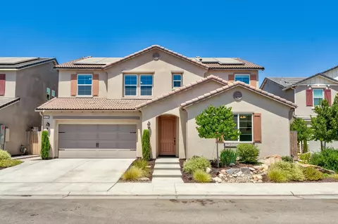 3075 Vermont Ave, Clovis, CA 93619