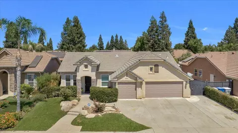 2773 Antonio Ave, Clovis, CA 93611