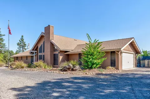 33309 Robinhood Dr, Coarsegold, CA 93614