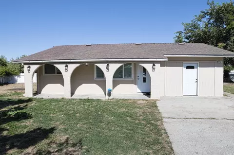 26951 Ivo Toneck Ct, Madera, CA 93637