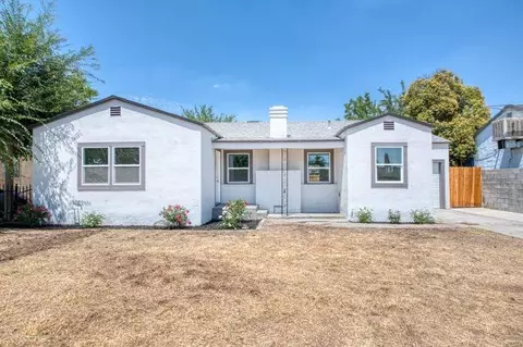 4887 E Iowa Ave, Fresno, CA 93727