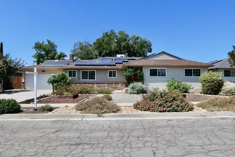 6057 N 8th St, Fresno, CA 93710