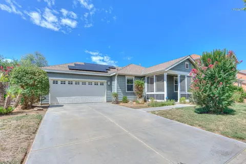 2337 Concord Ave, Reedley, CA 93654