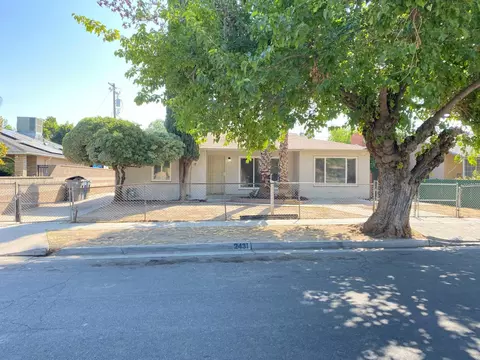 2431 S Page Ave, Fresno, CA 93725