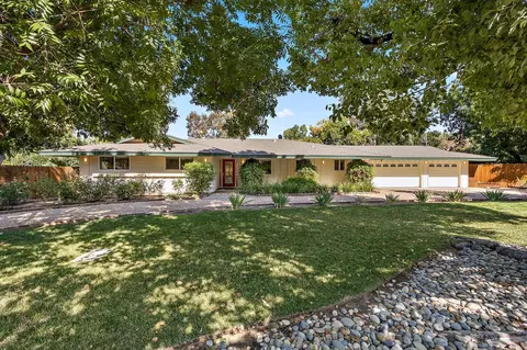 4420 N Maroa Ave, Fresno, CA 93704