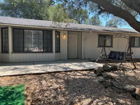 30472 Yosemite Springs Pkwy, Coarsegold, CA 93614