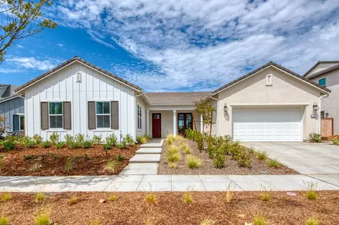 4222 Little Canyon Dr, Madera, CA 93636