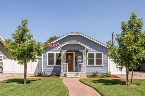 1489 Union St, Kingsburg, CA 93631