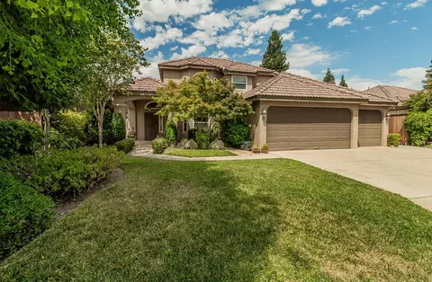 3718 W Tenaya Ave, Fresno, CA 93711