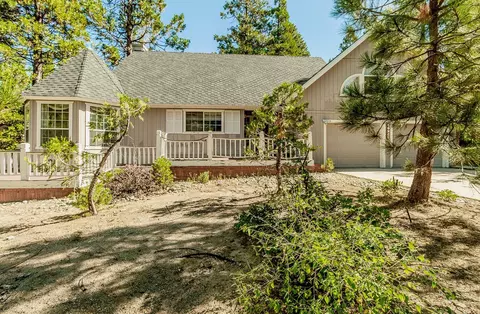 40921 Windwood Rd, Shaver Lake, CA 93664