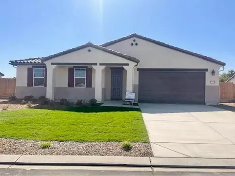 13520 Royal Oaks Ct, Chowchilla, CA 93610