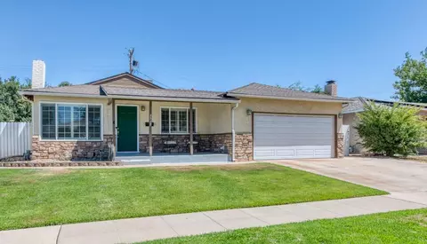 2337 E Rialto Ave, Fresno, CA 93726