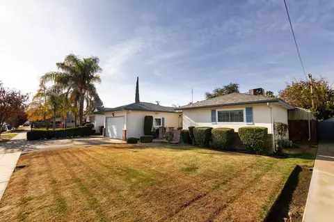 4637 N Fisher St, Fresno, CA 93726