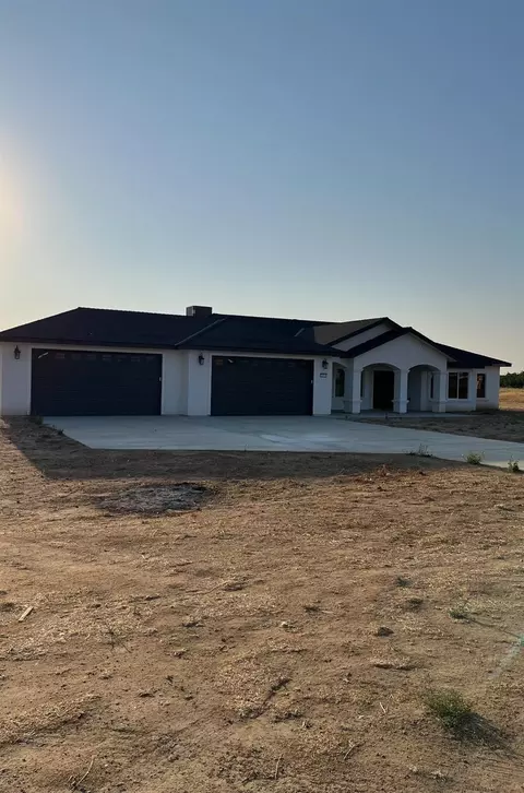 21089 Dennis, Madera, CA 93638