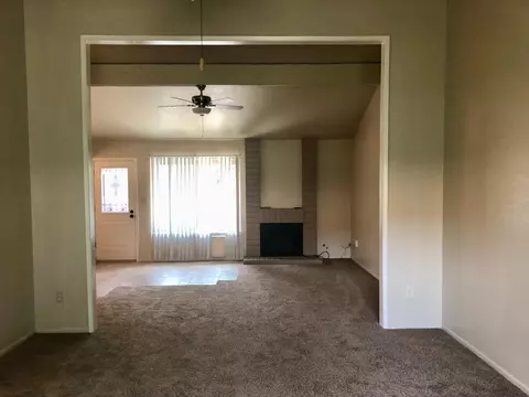1790 W Santa Ana Ave, Fresno, CA 93705