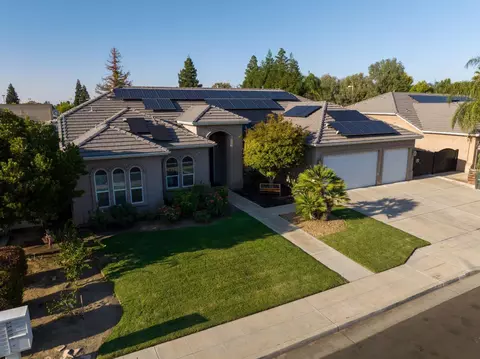 1925 Fairmont Ave, Clovis, CA 93611