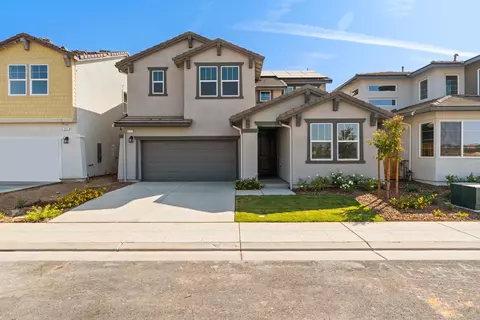 321 Peters Rd, Madera, CA 93636