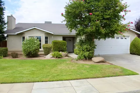 1601 Josephine Ave, Madera, CA 93638