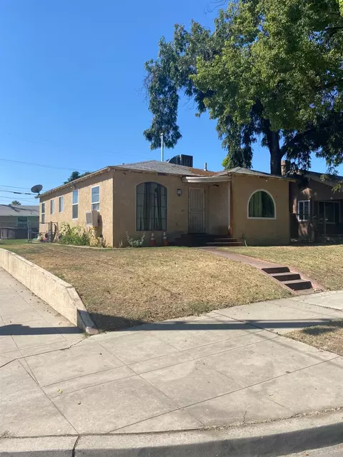 3468 E Lyell Ave, Fresno, CA 93702