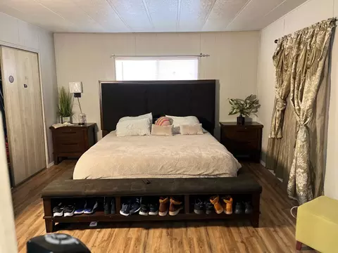 2301 S Divisadero St #20, Visalia, CA 93277