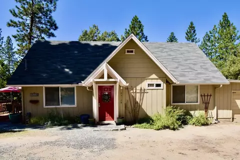 43128 Country Club Dr, Oakhurst, CA 93644