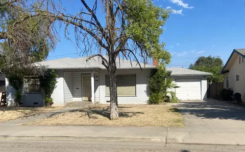 1186 S Rupert Ave, Reedley, CA 93654