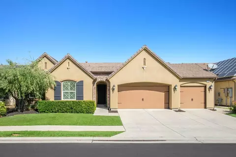 4139 Trenton Ave, Clovis, CA 93619