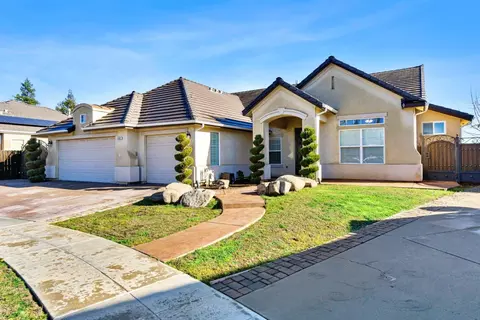 3391 Pico Ave, Clovis, CA 93619