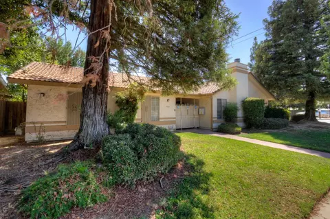 4014 N Benedict Ave, Fresno, CA 93722