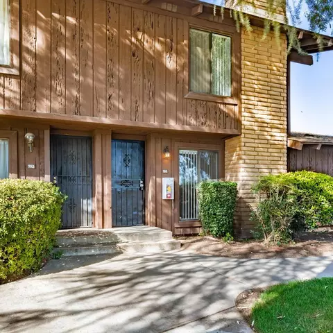 4893 E Butler Ave #103, Fresno, CA 93727