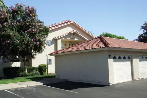 1542 E Alluvial Ave #207, Fresno, CA 93720