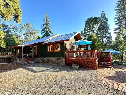 42833 Liggett Ln, Auberry, CA 93602