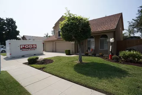744 N Fordham Ave, Clovis, CA 93619