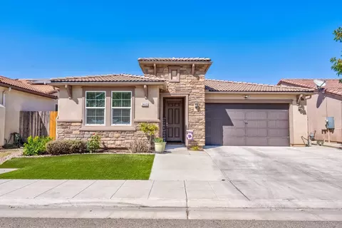 3449 Lansing Ave, Clovis, CA 93619