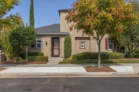 3977 Harlan Ranch Blvd, Clovis, CA 93619