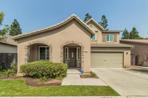 3230 W Anthem Dr, Fresno, CA 93711